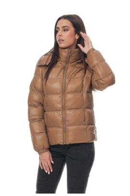 ΜΠΟΥΦΑΝ PUFFER ΜΕ ΤΕΤΡΑΓΩΝΑ ΚΑΠΙΤΟΝΕ