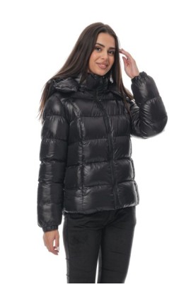 ΜΠΟΥΦΑΝ PUFFER ΜΕ ΤΕΤΡΑΓΩΝΑ ΚΑΠΙΤΟΝΕ