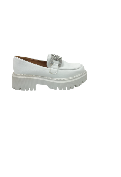 ΠΑΠΟΥΤΣΙ LOAFER ΜΕ ΜΕΤΑΛΛΙΚΟ ΜΟΤΙΦ