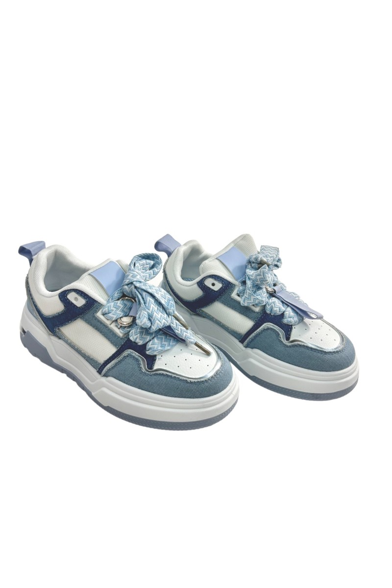 SNEAKERS ΔΙΧΡΩΜΟ ΜΕ ΔΙΑΤΡΥΤΕΣ ΛΕΠΤΟΜΕΡΕΙΕΣ