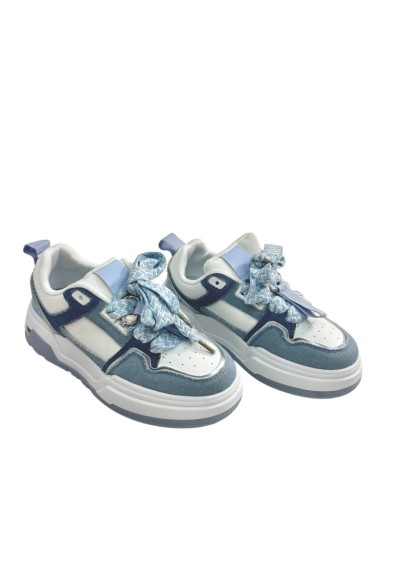 SNEAKERS ΔΙΧΡΩΜΟ ΜΕ ΔΙΑΤΡΥΤΕΣ ΛΕΠΤΟΜΕΡΕΙΕΣ