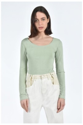 ΜΠΛΟΥΖΑ ΕΛΑΣΤΙΚΗ ΜΕ ΑΝΟΙΧΤΟ ΝΤΕΚΟΛΤΕ