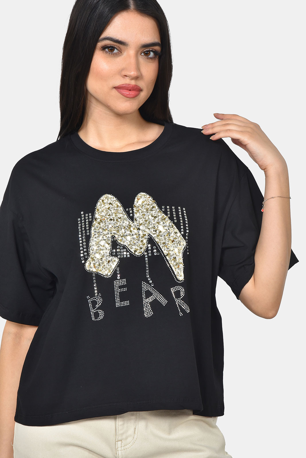 T-SHIRT CROP ΜΕ ΠΑΓΙΕΤΕΣ ΚΑΙ ΣΤΡΑΣ - Image 2